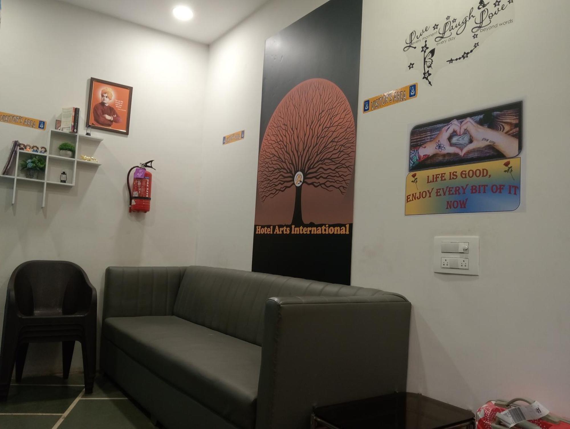 מומביי Hotel Arts International מראה חיצוני תמונה